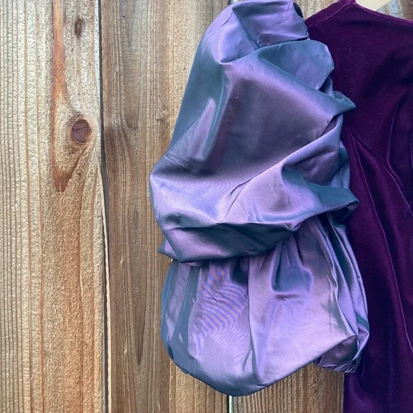 Vtg ILGWU Union Made Double-Ballon Sleeve Velvet Taffeta Prom Dress (70’s) - Picture 4 of 9